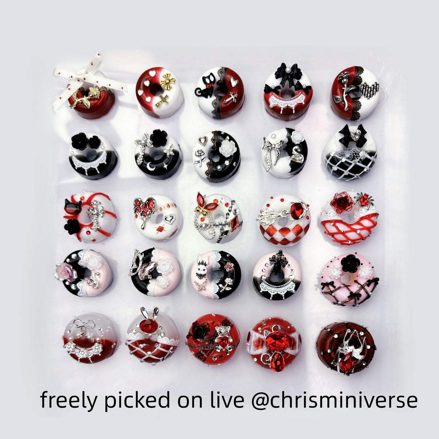 7 pcs mini squishy sticky stress relief toys &amp; plates set with cute styles and soft texture